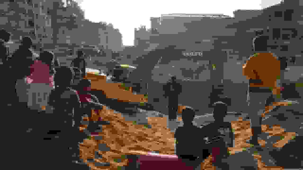 صلیب سرخ و تیمهای مصری در جستجوی اجساد گروگانها در غزه