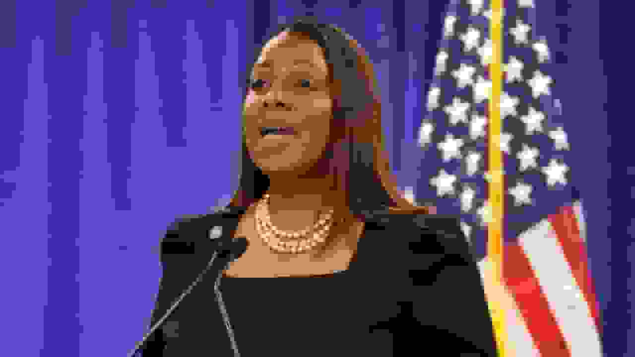 دادستان کل نیویورک لتیتیا جیمز به اتهام کلاهبرداری بانکی تحت تعقیب کیفری قرار گرفت