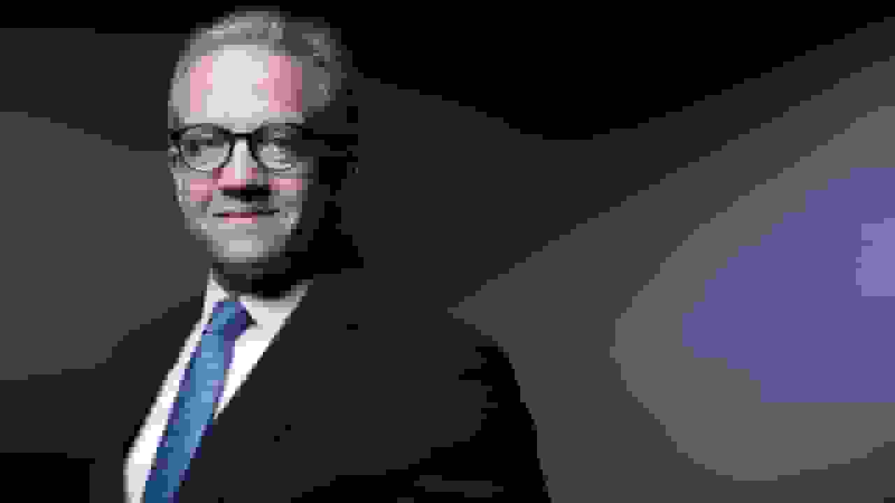 انتخاب وزیر سابق آثار باستانی مصر به عنوان رئیس جدید یونسکو