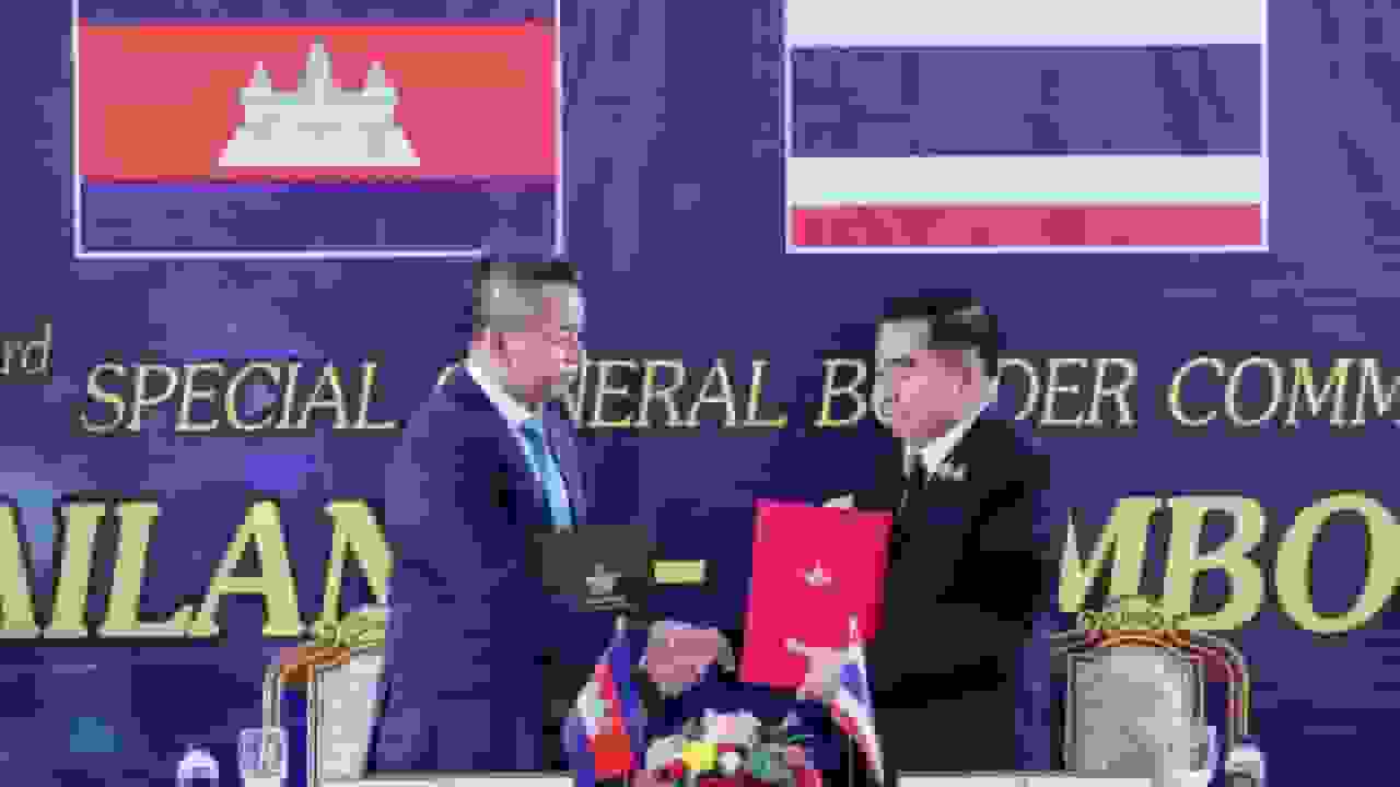 تایلند و کامبوج پس از هفتهها درگیری مرزی توافق آتشبس امضا کردند