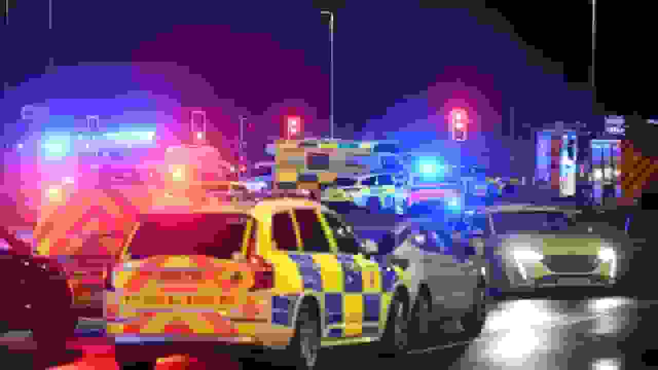 دستگیری دو مظنون در حمله چاقوکشی جمعی به قطار در بریتانیا با 10 مصدوم