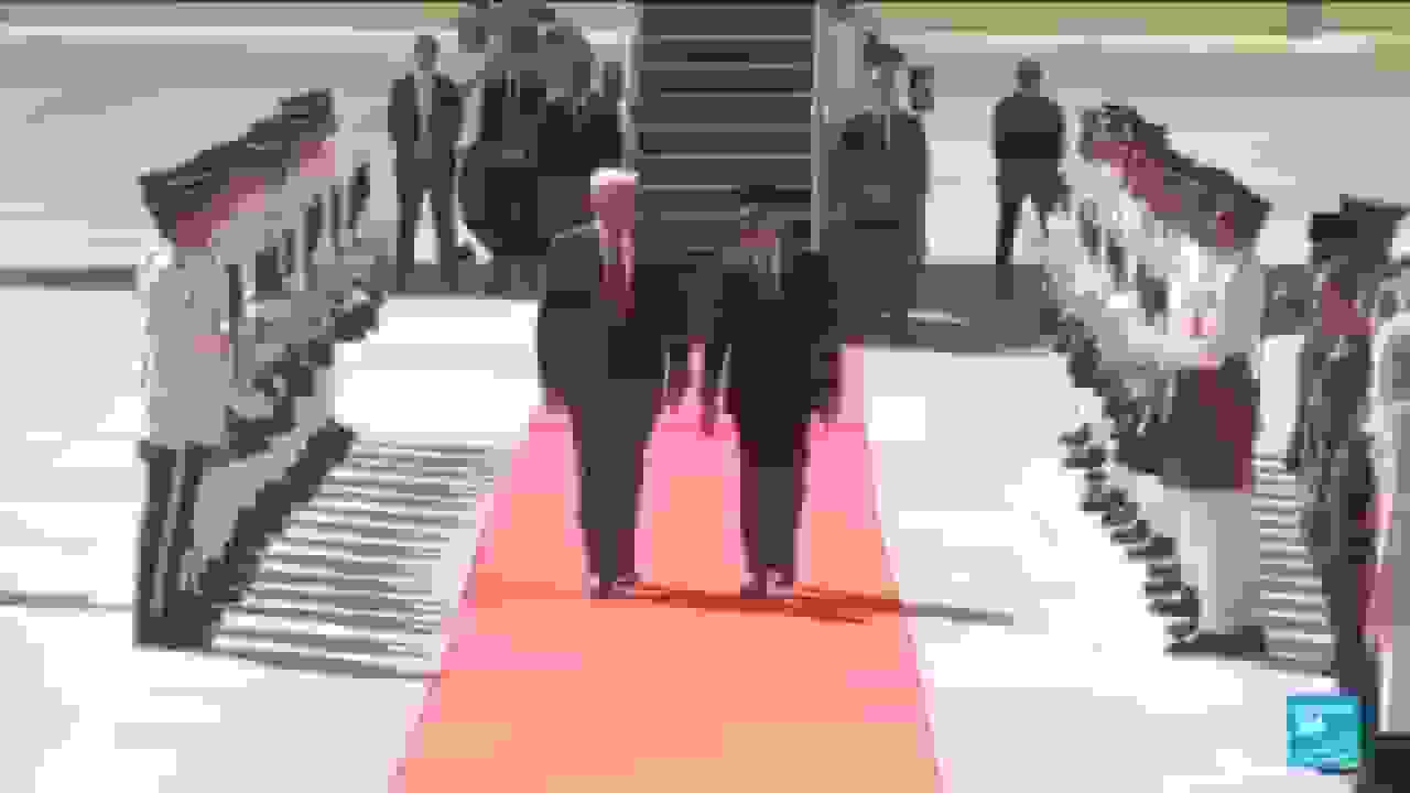 ترامپ تور آسیایی را با دیدار شی جین پینگ آغاز کرد