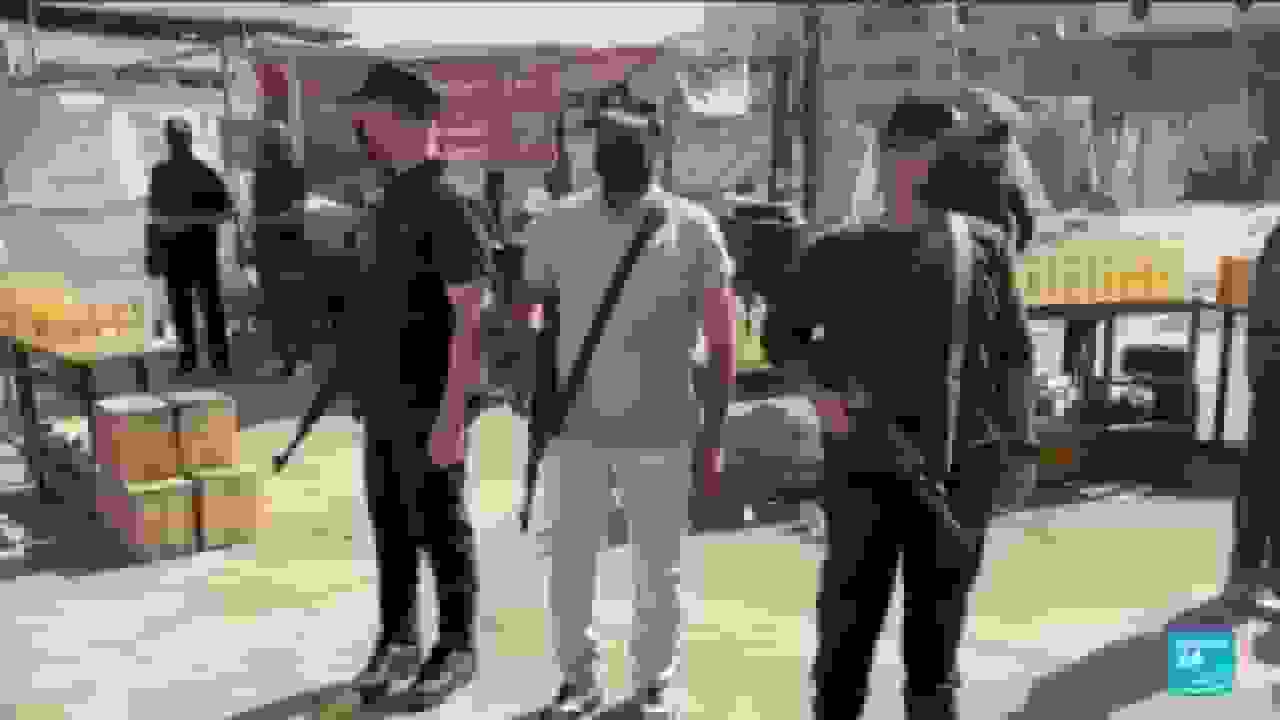 حماس کنترل خود بر نوار غزه را تقویت میکند در حالی که خواستها برای خلع سلاح ادامه دارد