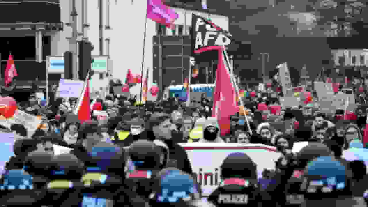 تشکیل جناح جوانان حزب راستگرای آلمان و اعتراضات گسترده