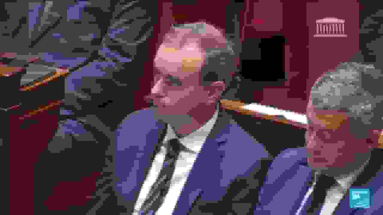 رئیسجمهور فرانسه سباستین لکرنو را مجدداً به عنوان نخستوزیر منصوب کرد