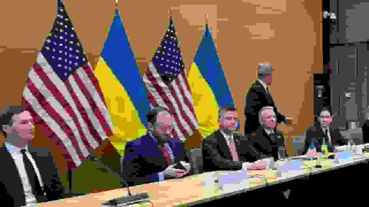 ترامپ از ضربالاجل اوکراین عقبنشینی کرد در حالی که گزارش مربیگری ویتکوف منتشر شد