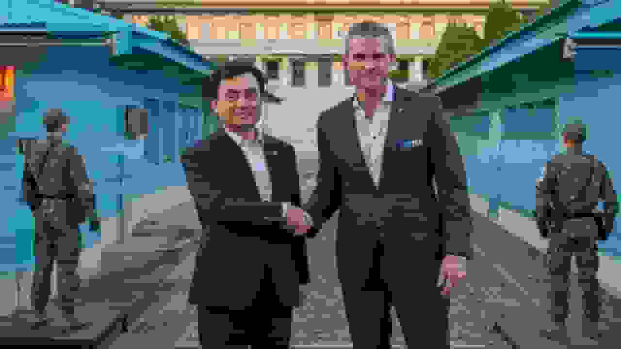 کره شمالی راکتهای توپخانهای پیش از بازدید وزیر دفاع آمریکا از مرز شلیک کرد