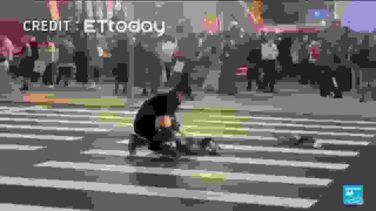 حملهکننده با چاقو پس از پرتاب دود در متروی تایوان سه کشته بر جای گذاشت