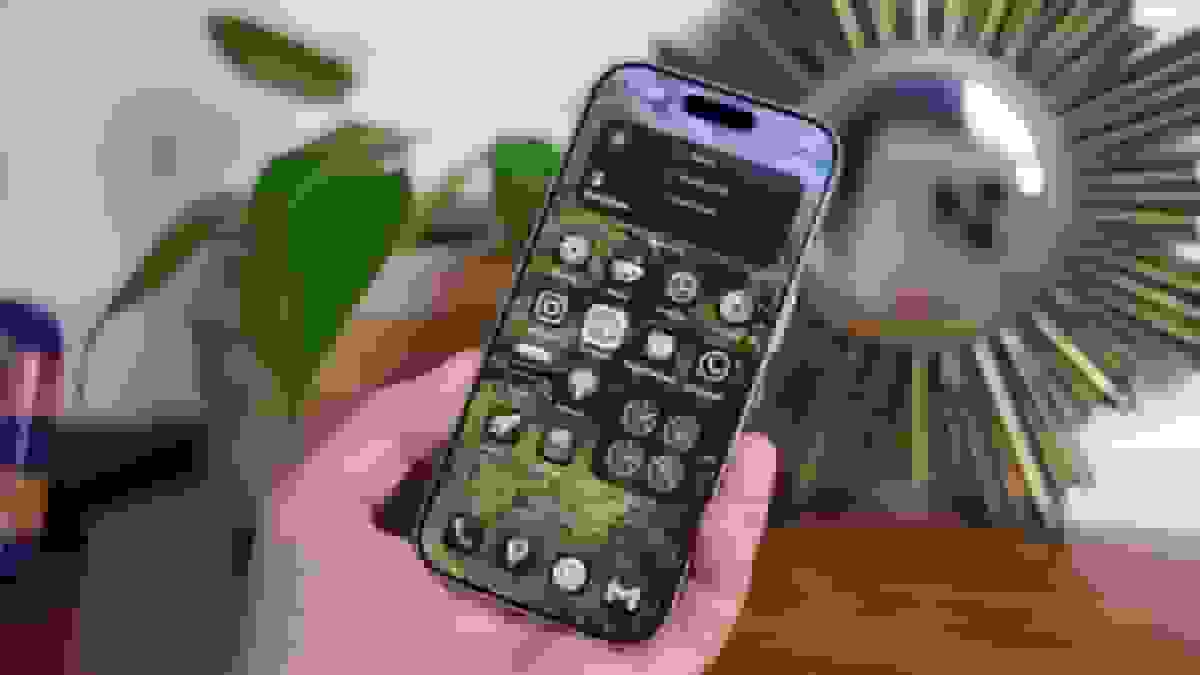 iOS، iPadOS و macOS اکنون امکان مات کردن ظاهر Liquid Glass اپل را فراهم میکنند