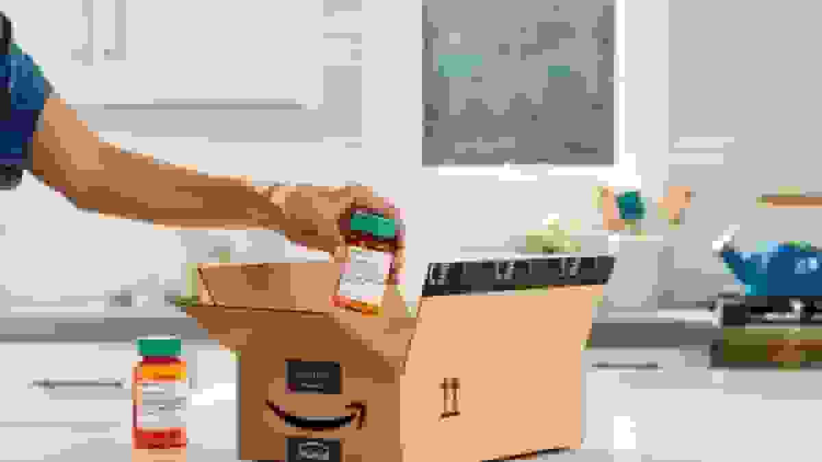 خدمات تحویل دارو با تحویل در همان روز آمازون به شهرهای بیشتری گسترش مییابد