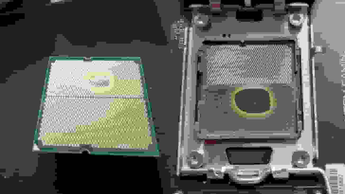 مادربرد X870 Riptide ازراک پردازنده Ryzen 7800X3D را از کار انداخت