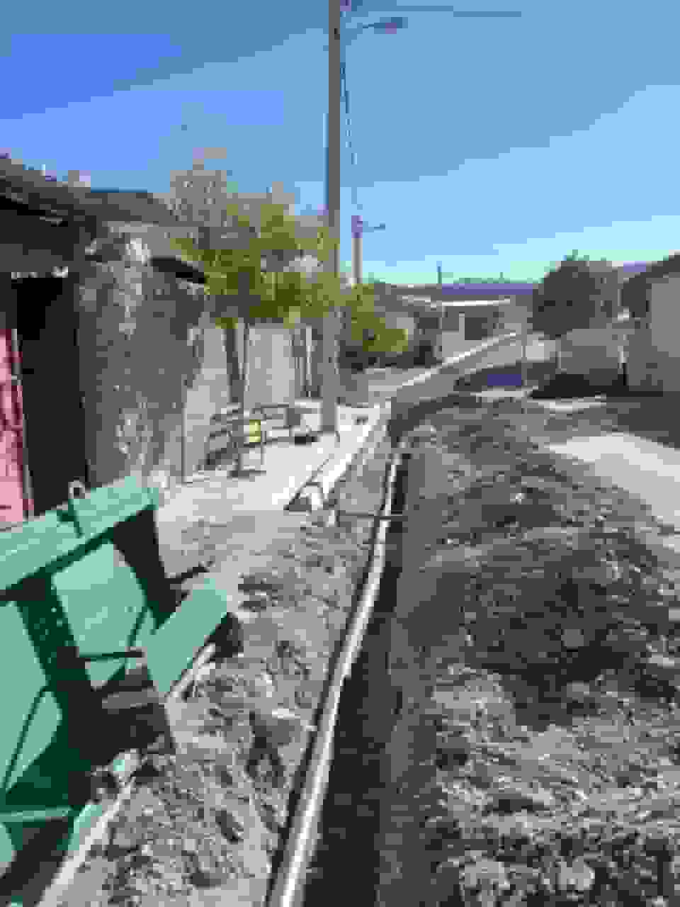 اصلاح و بازسازی شبکه توزیع آب در دو روستای استان ایلام