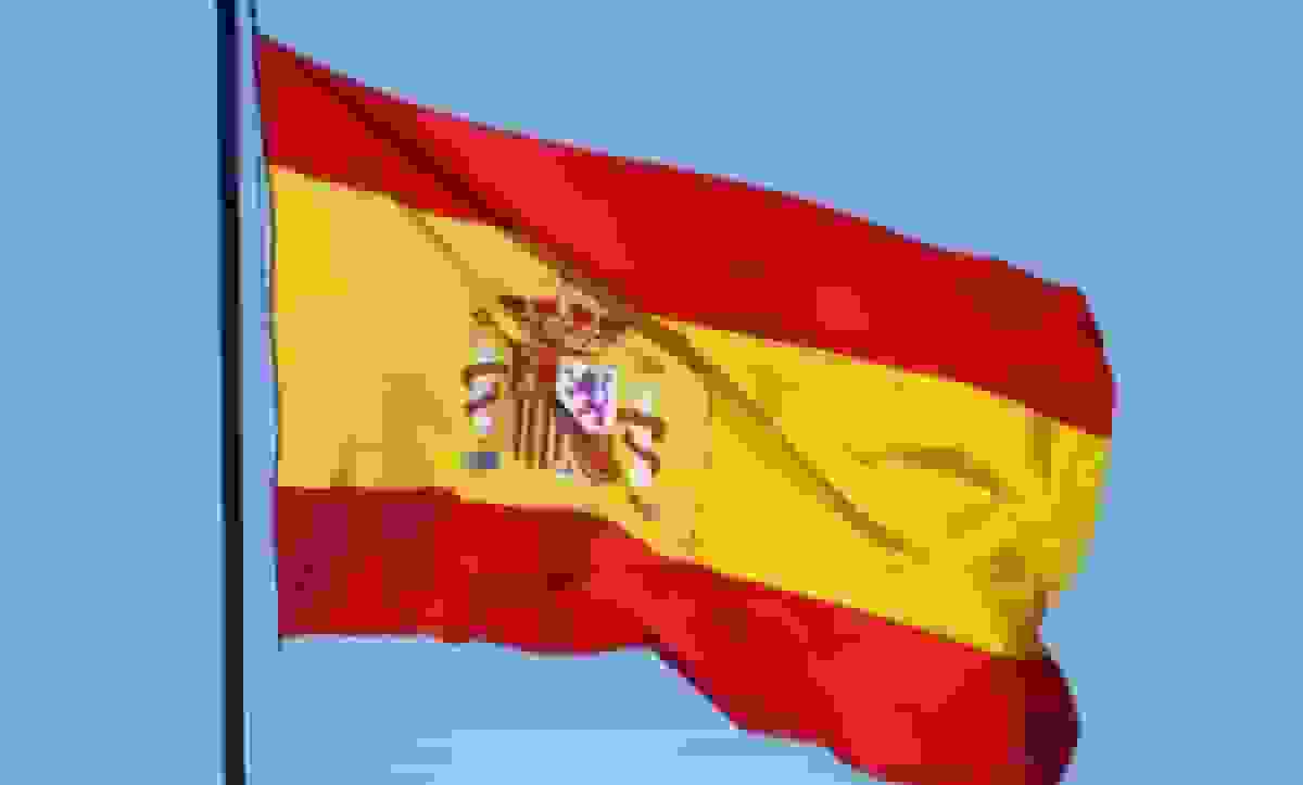 اسپانیا، ونزوئلا و آمریکا را به خویشتنداری دعوت کرد