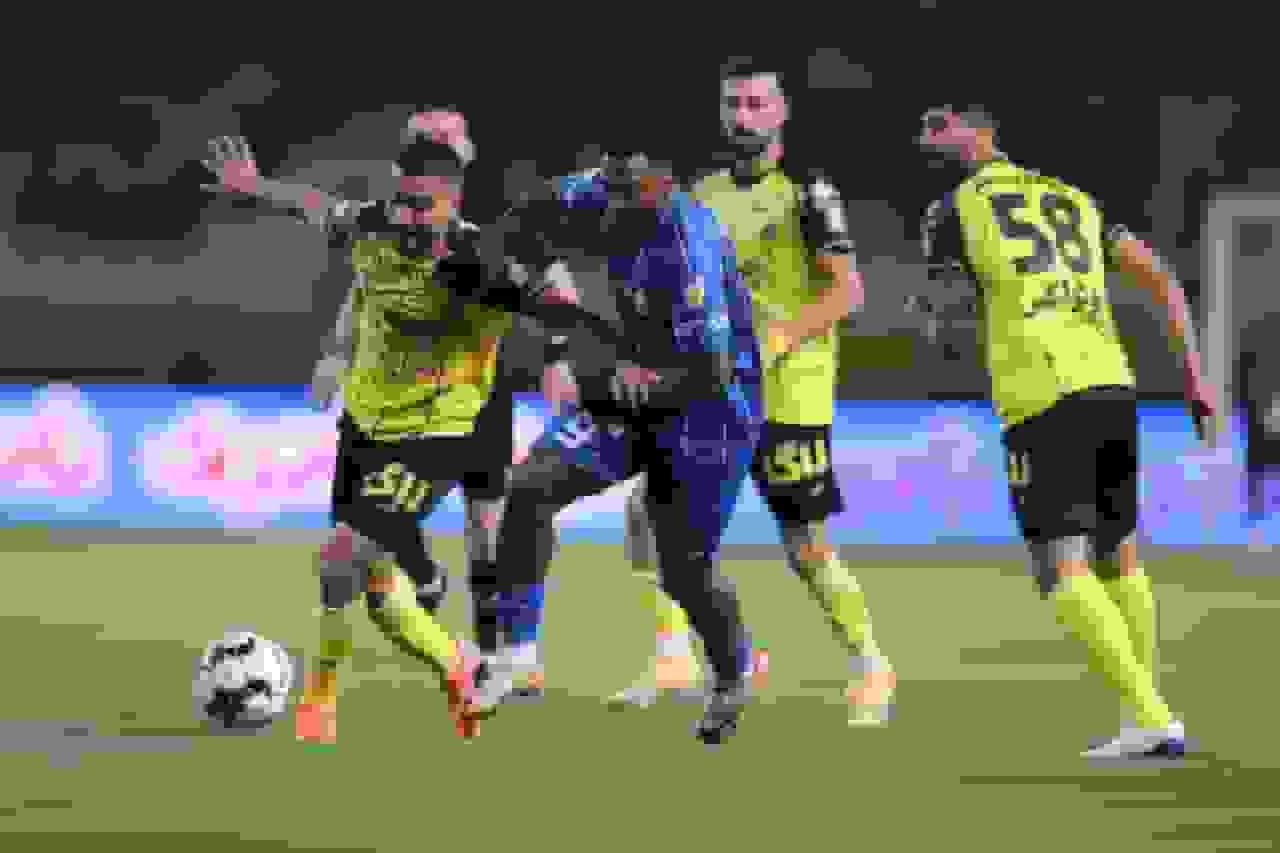 پایان نیمفصل اول لیگ برتر با رکورد کمگلی و صدرنشینی سپاهان