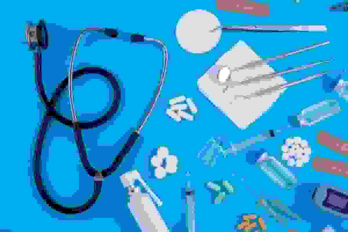 تجهیزات پیشرفته پزشکی در کشور مطابق استانداردهای ملی و بینالمللی تولید میشوند