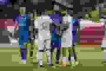 حذف اعداد ۶ و ۷ از پوستر بازی چادرملو مقابل استقلال