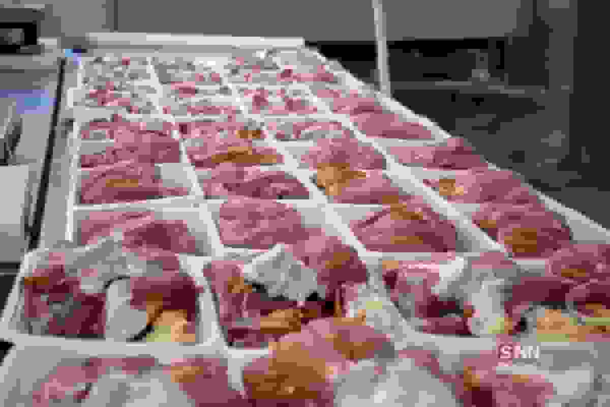 افزایش نظارت بهداشتی بر مراکز عرضه فرآوردههای خام دامی