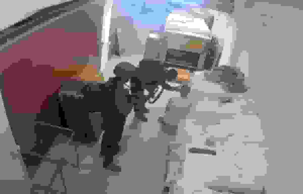 ضربوشتم جوان فلسطینی توسط نظامیان صهیونیست در الخلیل