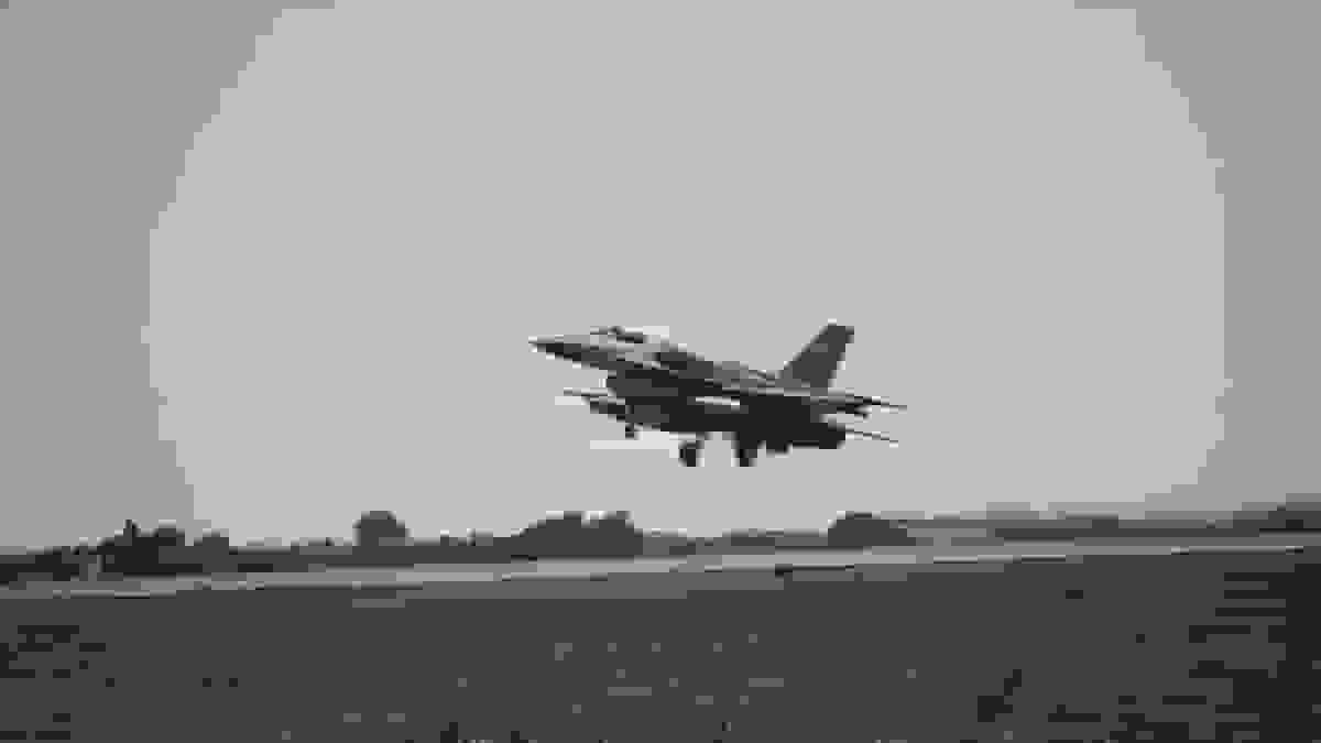 اعزام نیروهای لهستانی به مرزهای آلمان و لیتوانی در پی حمله روسیه به اوکراین