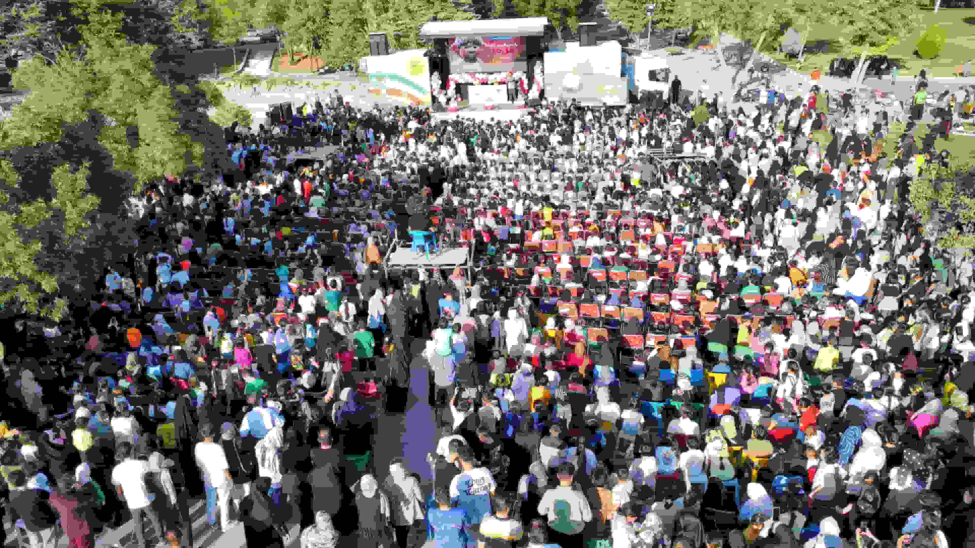 تماشاخانه سیار کانون به قلب روستاهای حاشیهنشین میرود