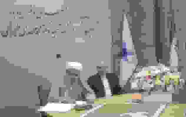 امضای دفتر یادبود شهید دکتر طهرانچی توسط دبیرکل مجمع جهانی تقریب مذاهب اسلامی