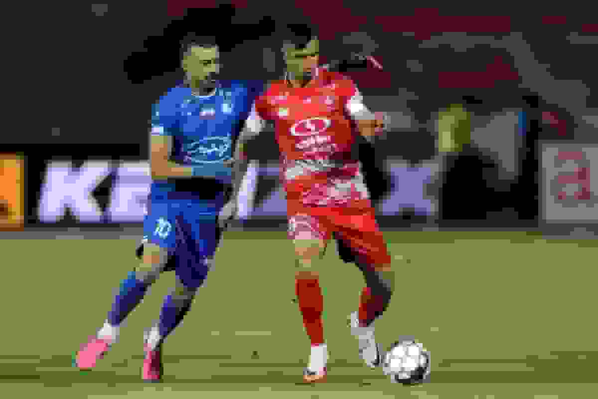 دربی پایتخت در اواسط آذر ماه در شیراز برگزار میشود