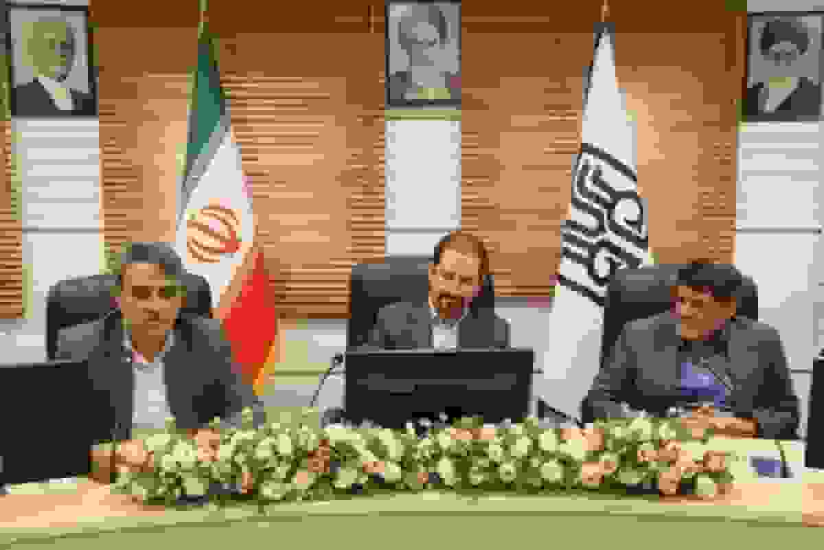 تبدیل مجتمع آموزش عالی راور به پژوهشکده فرش استان کرمان