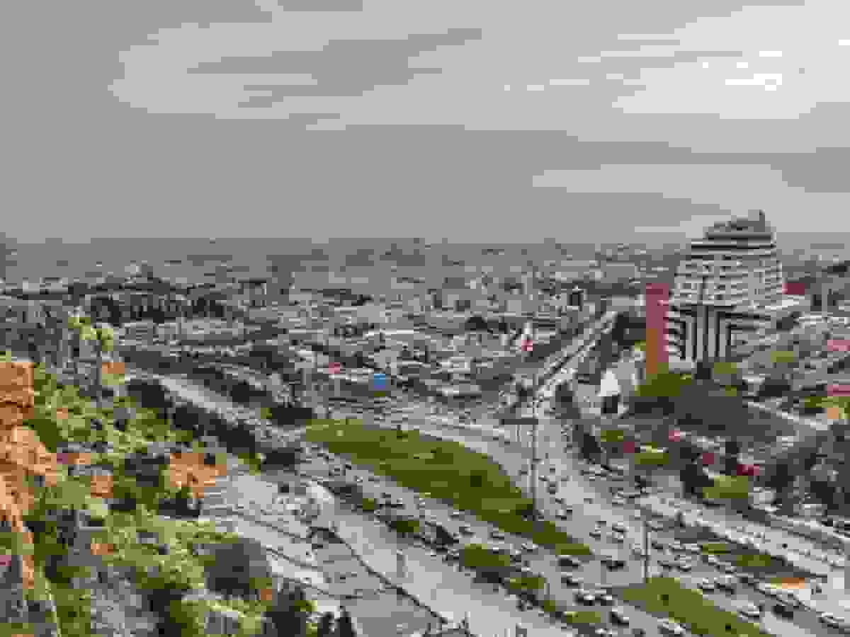 شیراز گران مدیریت میشود؟/ادعای شهردار: هیچ پروژهای در شهر متوقف نشده است