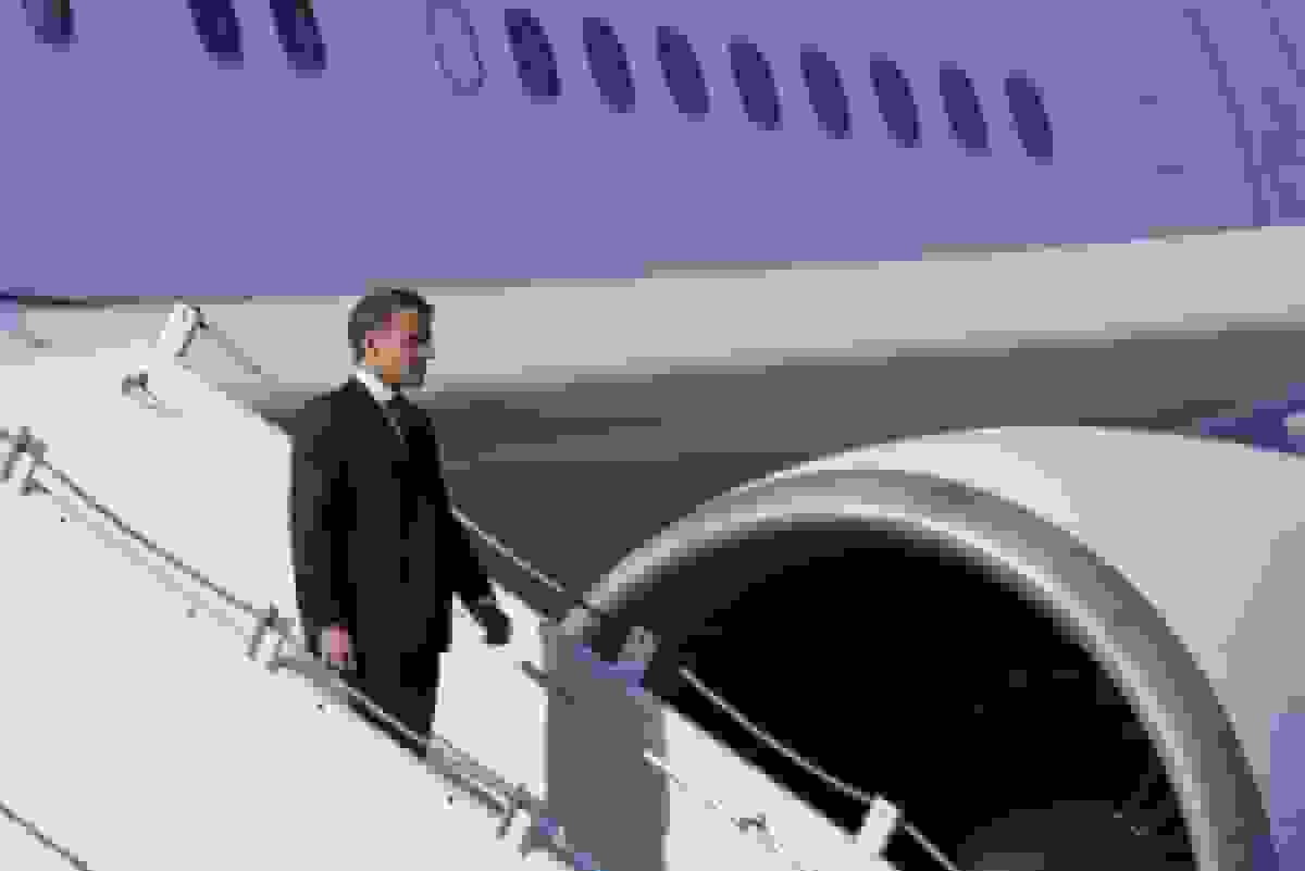 ورود مکرون به مصر برای شرکت در اجلاس شرمالشیخ