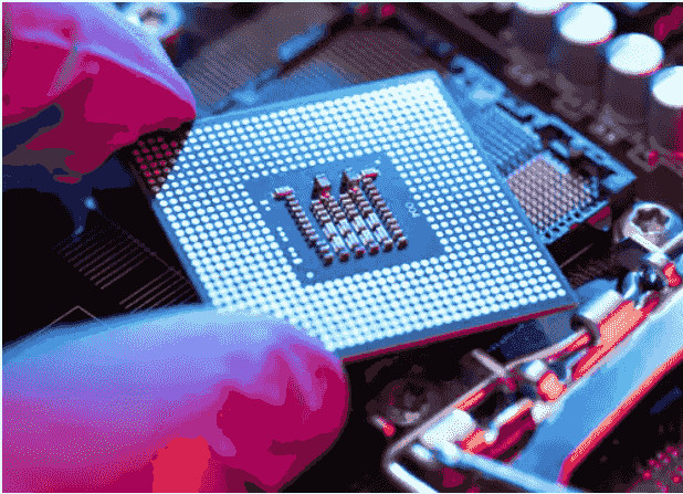 تراشه فوتونیک قابل برنامهریزی؛ آغاز عصر جدید در فوتونیک هوشمند