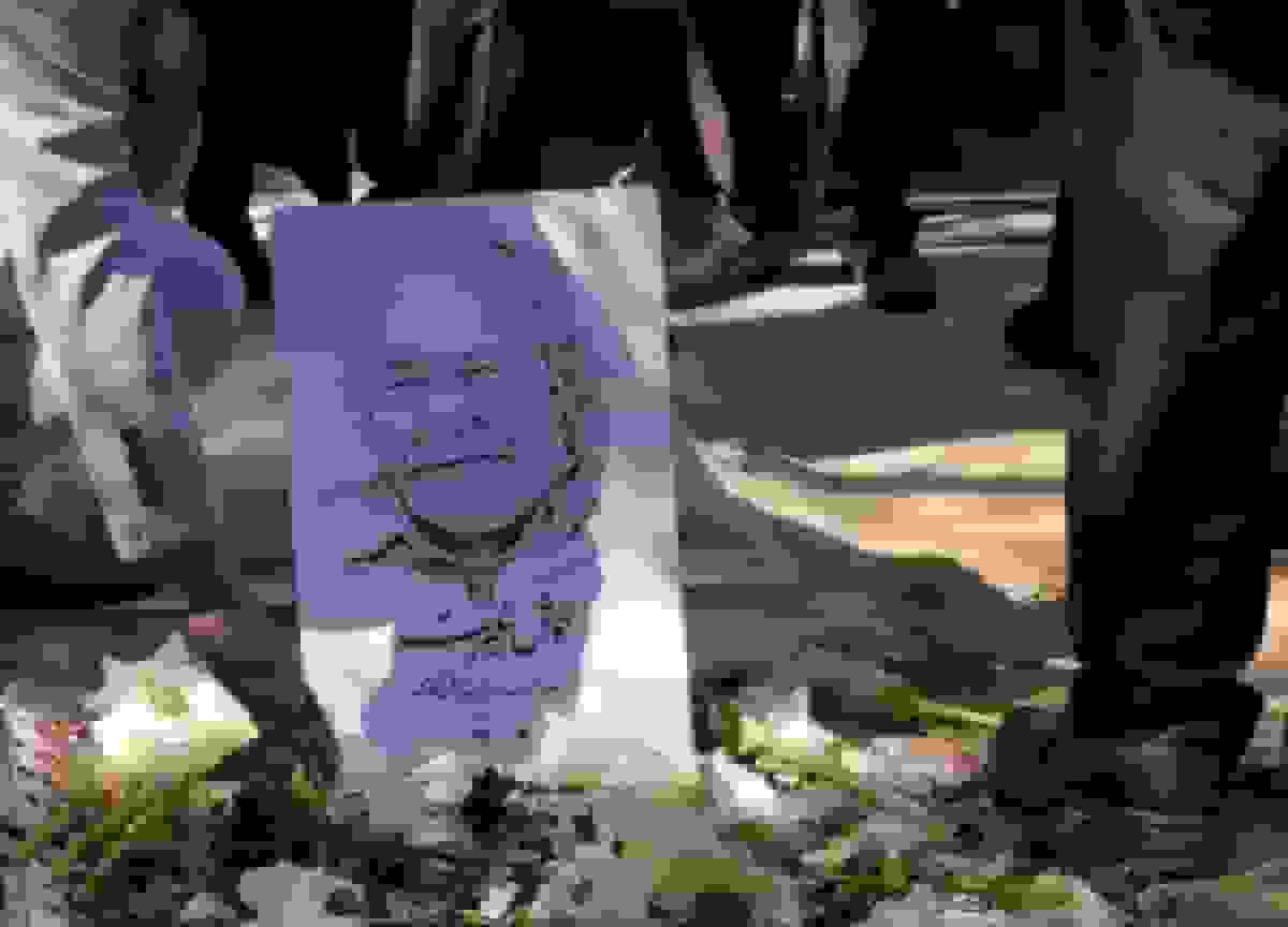 عجیب ترین اتفاق زمان تدفین محمد کاسبی