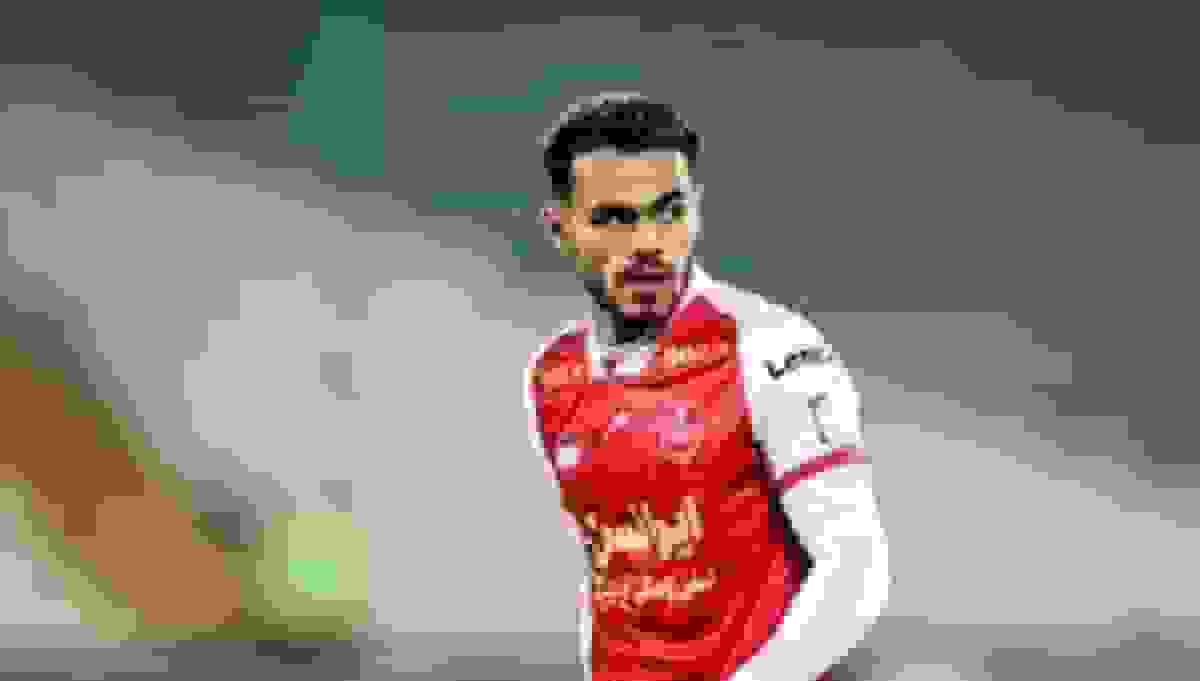 اورونوف؛ ستارهای شکننده در مسیر بازگشت به اوج