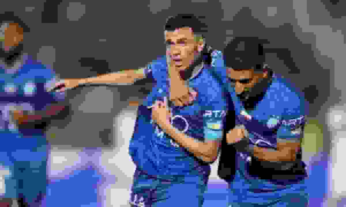 استقلال 1 مس رفسنجان 0 پایان نیمه اول