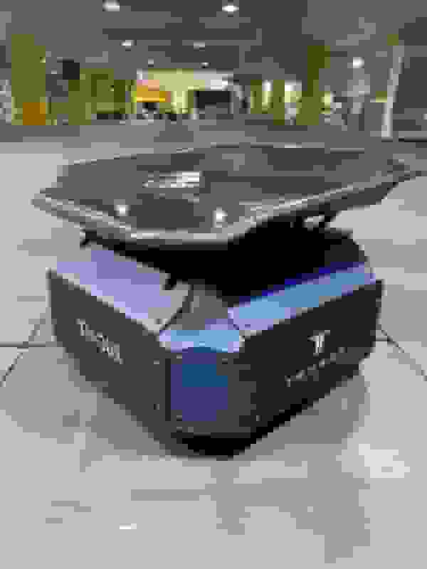 رباتهای نسل سوم پستی؛ جهش به دوران هوشمندسازی