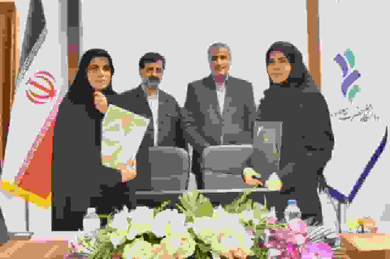 طراحی زخمپوشهای نانولیفی پلاسمافعال در دانشگاه حضرت معصومه(س) قم