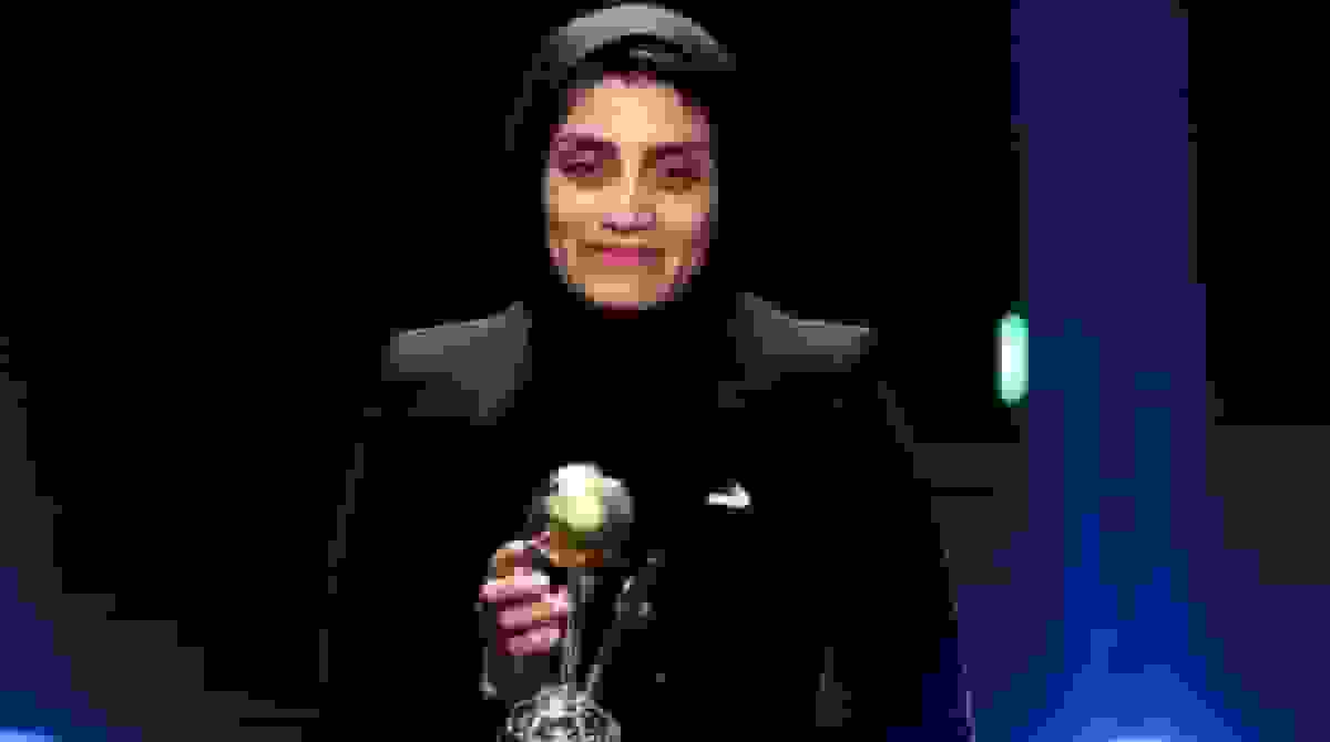 تبریک کانون مربیان فوتبال ایران به مرضیه جعفری برای انتخاب به عنوان مربی سال آسیا