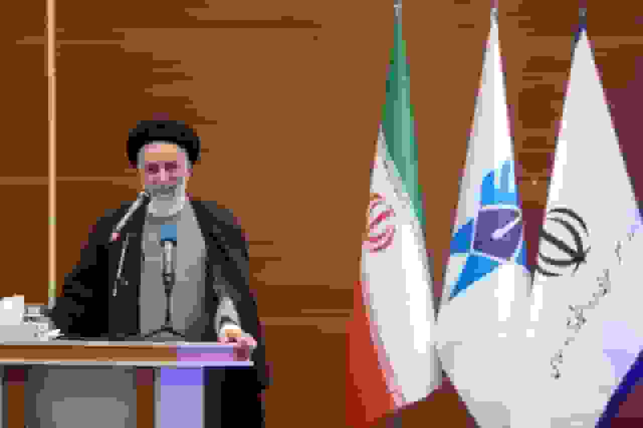 اعطای تسهیلات ۴۰۰ میلیون ریالی برای زائران عمره مفرده دانشگاه آزاد اسلامی