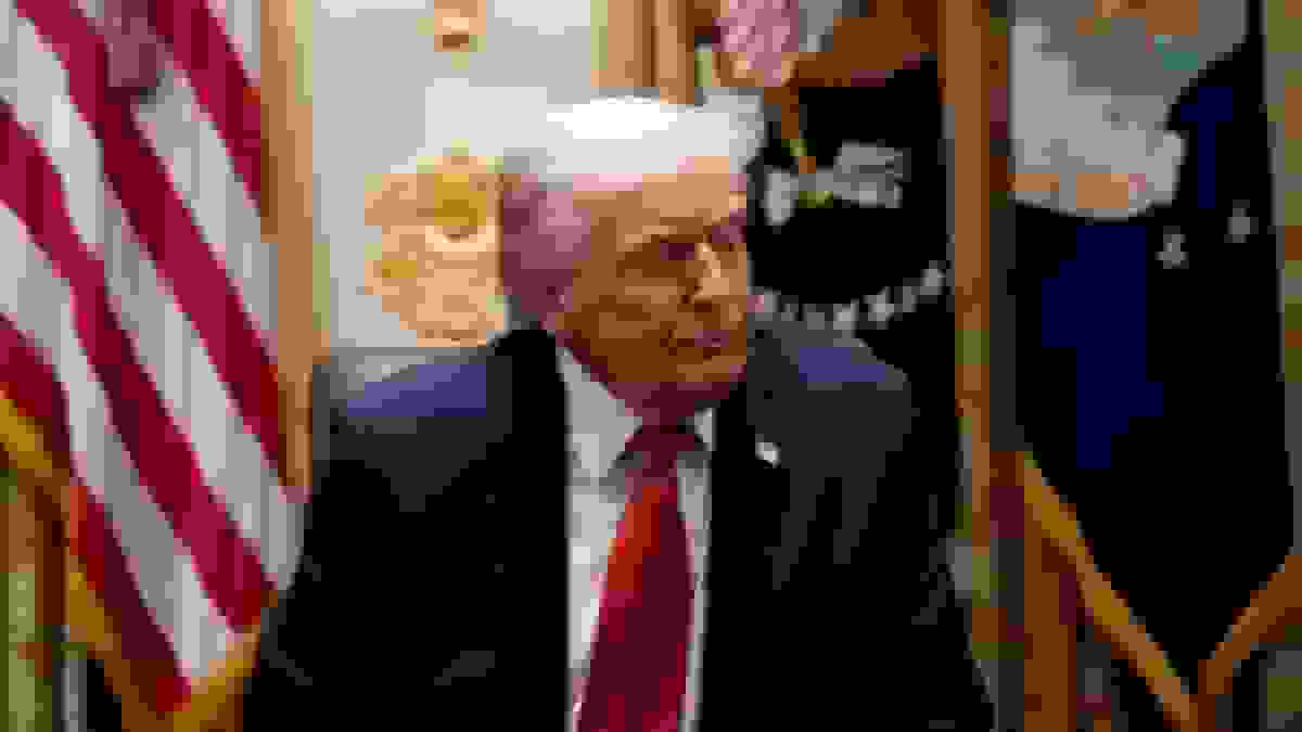 جایزه صلح سفارشی به دونالد ترامپ