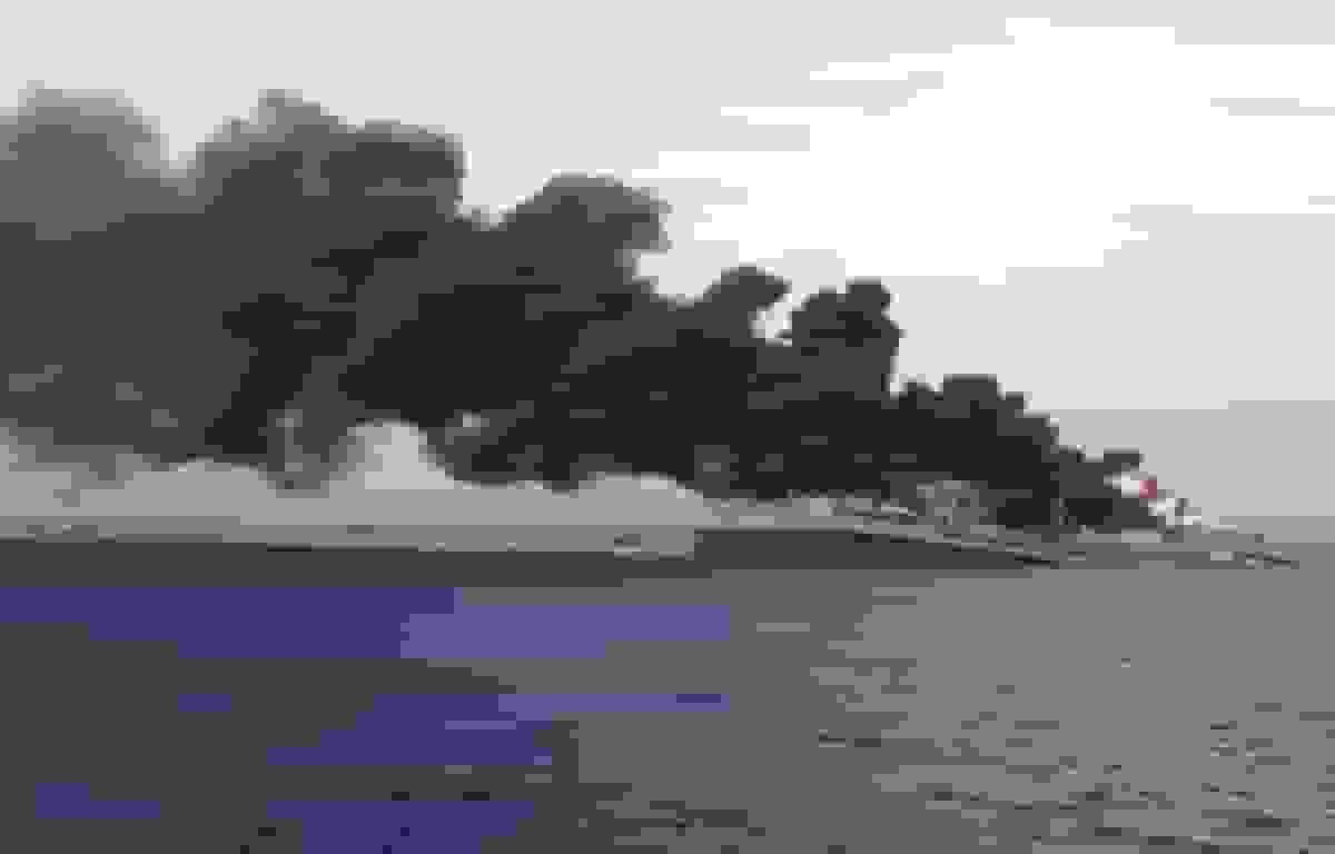 حمله موشکی یمن به کشتی تجاری در خلیج عدن در واکنش به جنایات رژیم صهیونیستی