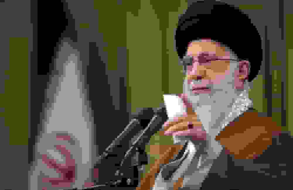 دیدار رهبر انقلاب با دستاندرکاران کنگره بینالمللی میرزای نائینی