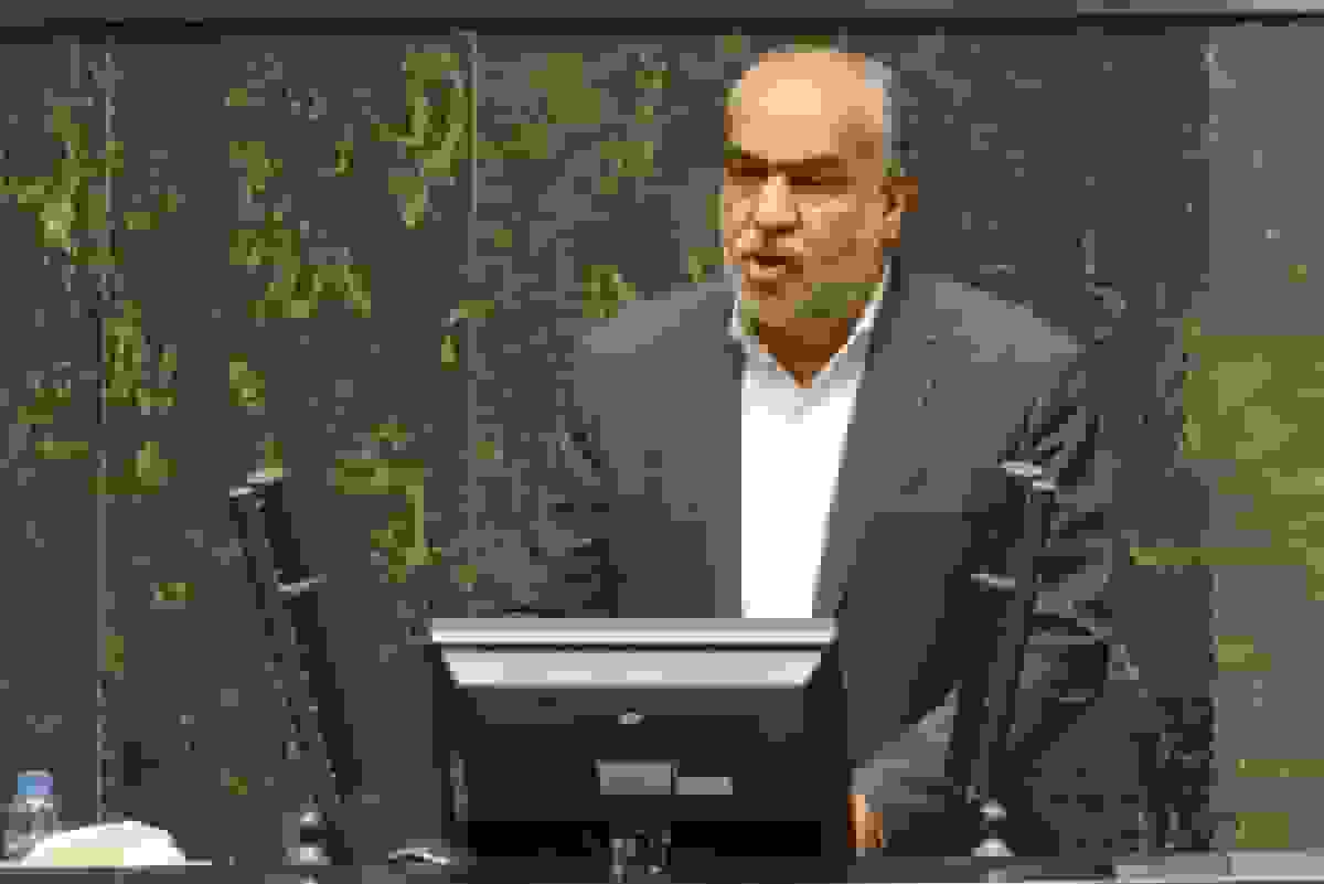 صباغیان: تشکیل سازمان هوش مصنوعی اگر خیلی مهم است وزارتخانه شود