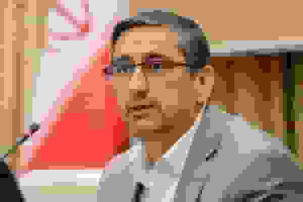 استاندار لرستان: دوز سیاست را در آموزشوپرورش کم کنیم