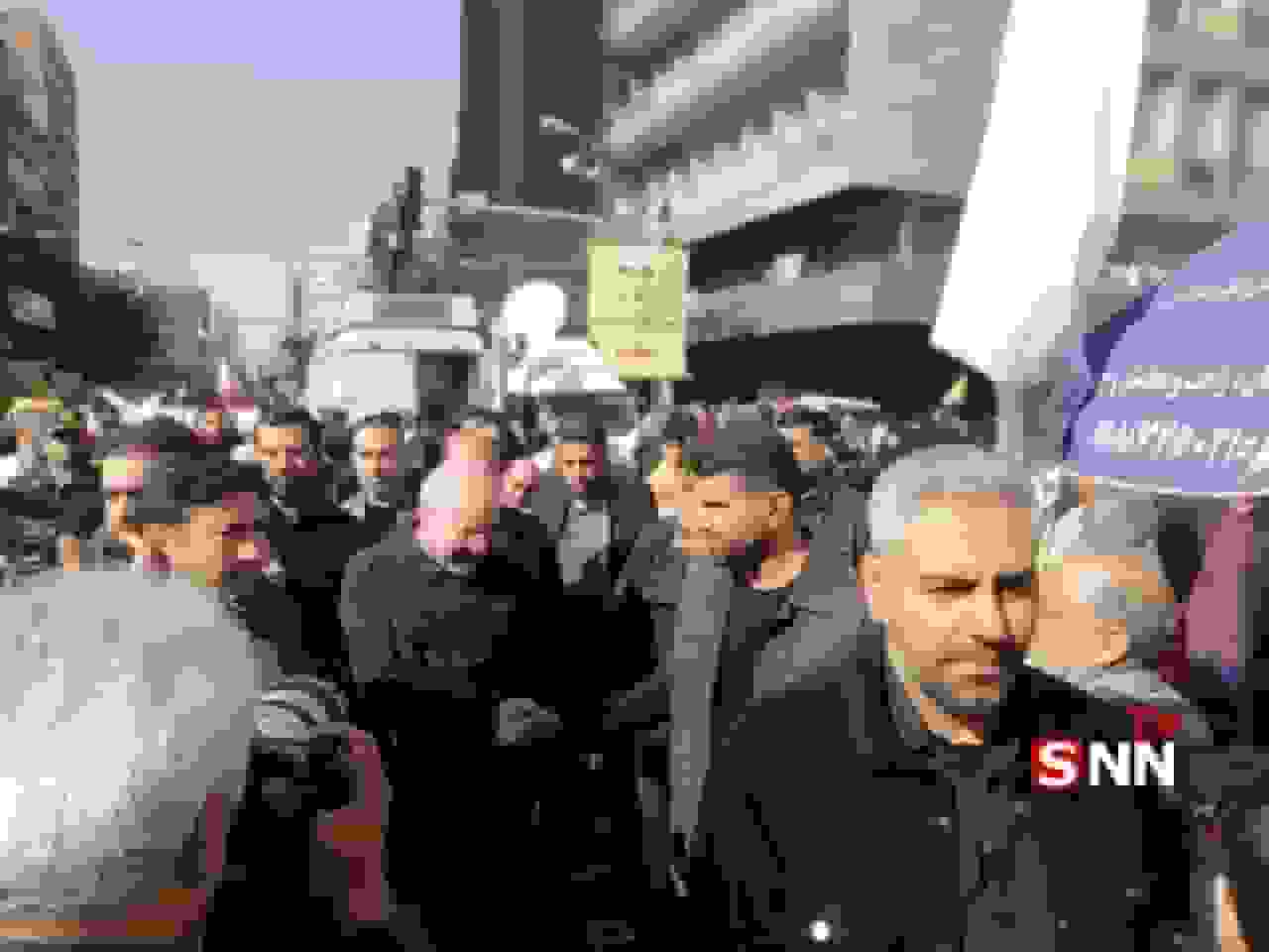 حضور قالیباف در راهپیمایی ۱۳ آبان مقابل لانه جاسوسی آمریکا