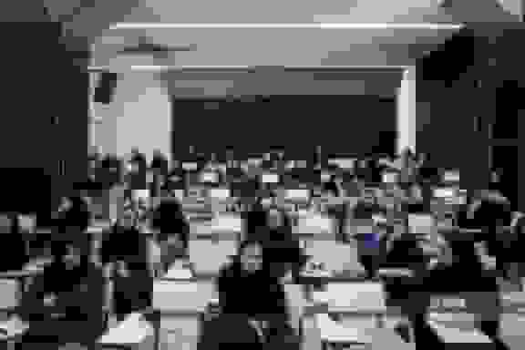 ثبتنام بیش از ۱۴۰ هزار نفر در آزمون دکتری ۱۴۰۵