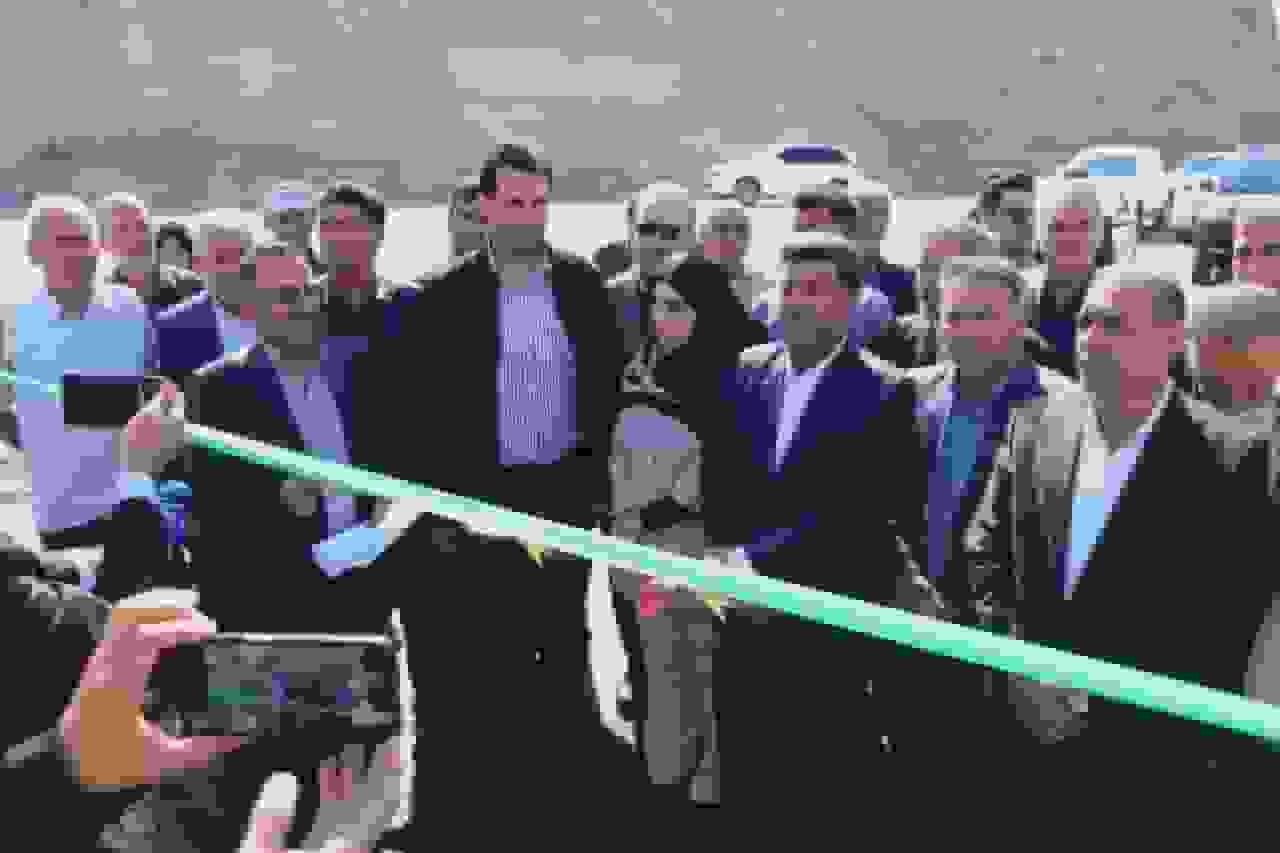 افتتاح طرحهای هادی روستایی در دهلران با آسفالت معابر سه روستا