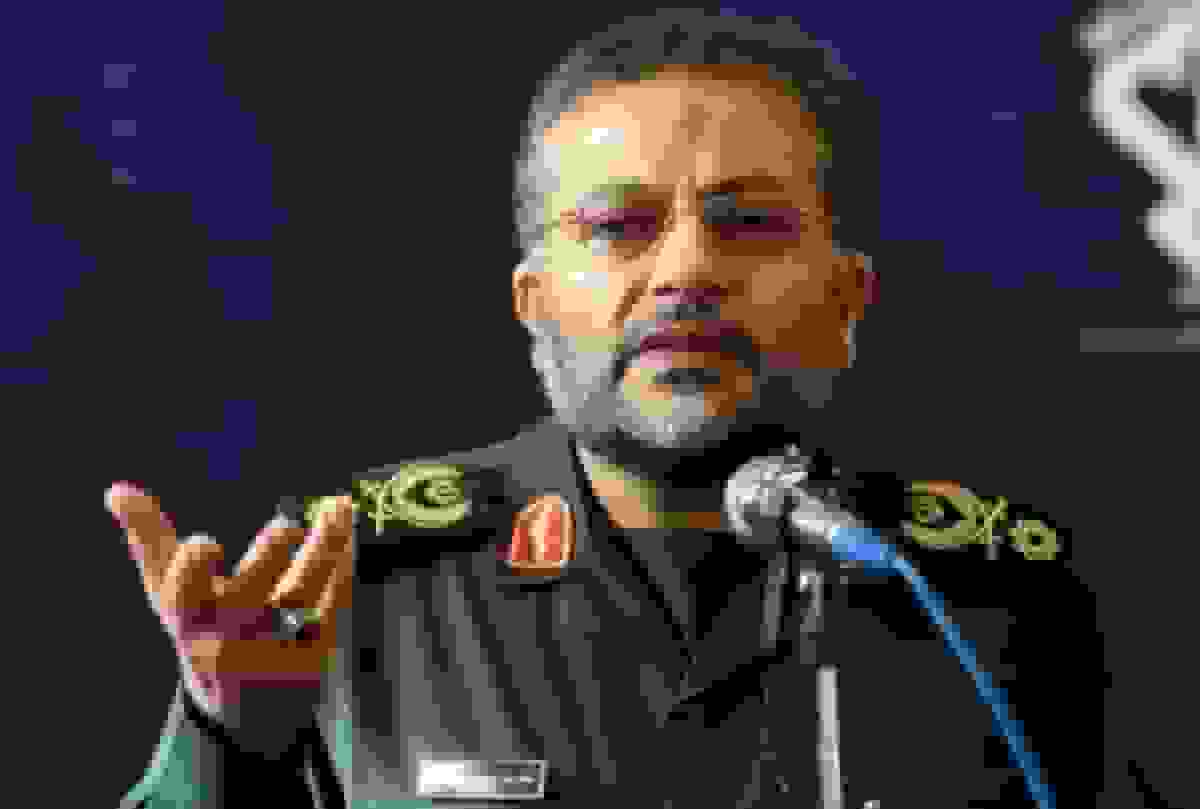 سردار سلیمانی: ایران ضعیف، مطالبه انگلیسیهاست