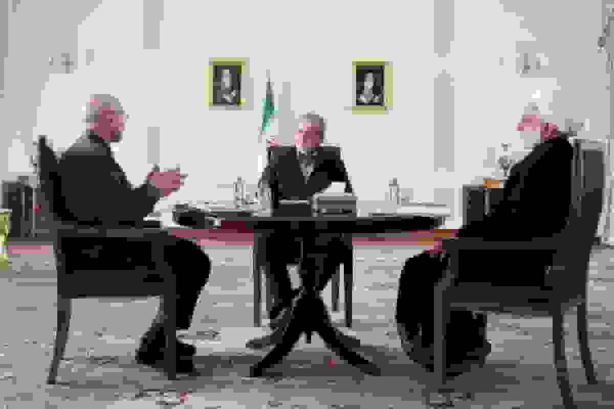 دیدار سران قوا با رهبر انقلاب به مناسبت آغاز سال جدید