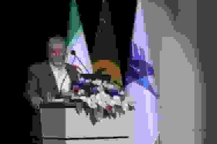 جایگاه ویژه قرآن و عترت در مسیر علمی و پژوهشی دانشگاهها