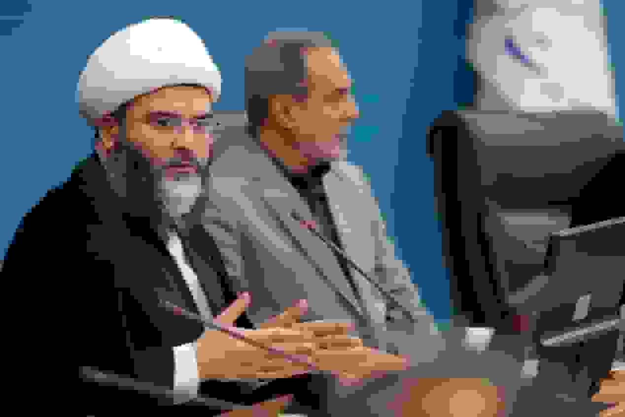 قمی: ۱۰ هزار مسجد ظرفیت حل گرههای اجتماعی را دارند