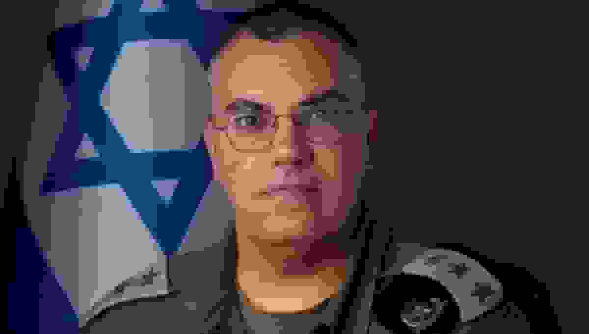 بازنشستگی سخنگوی عربزبان ارتش رژیم صهیونیستی پس از ۲۰ سال